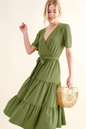 And The Why Soft Short Sleeve Tiered Midi Dress