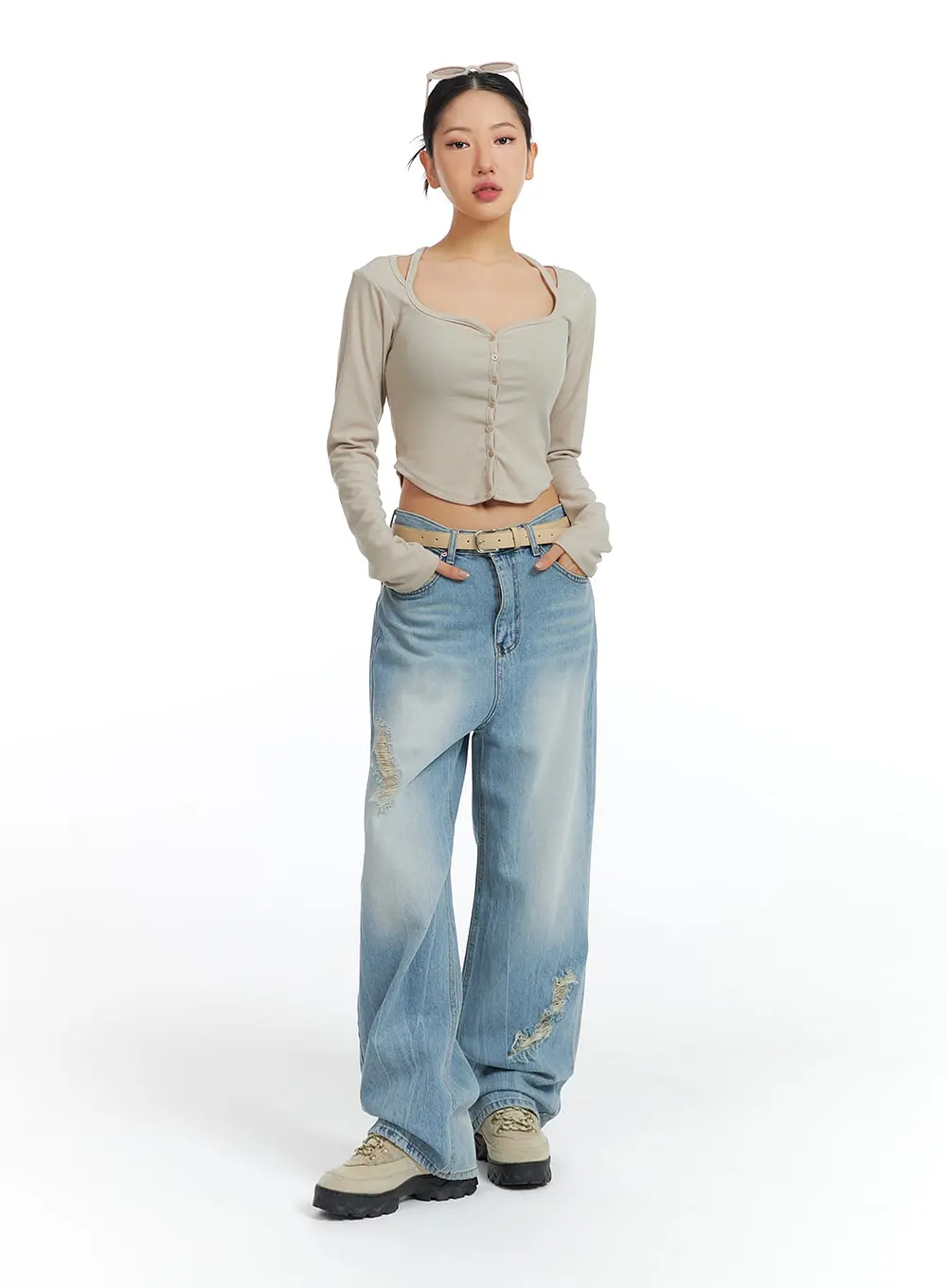 Distressed Wide-leg Jeans CF419