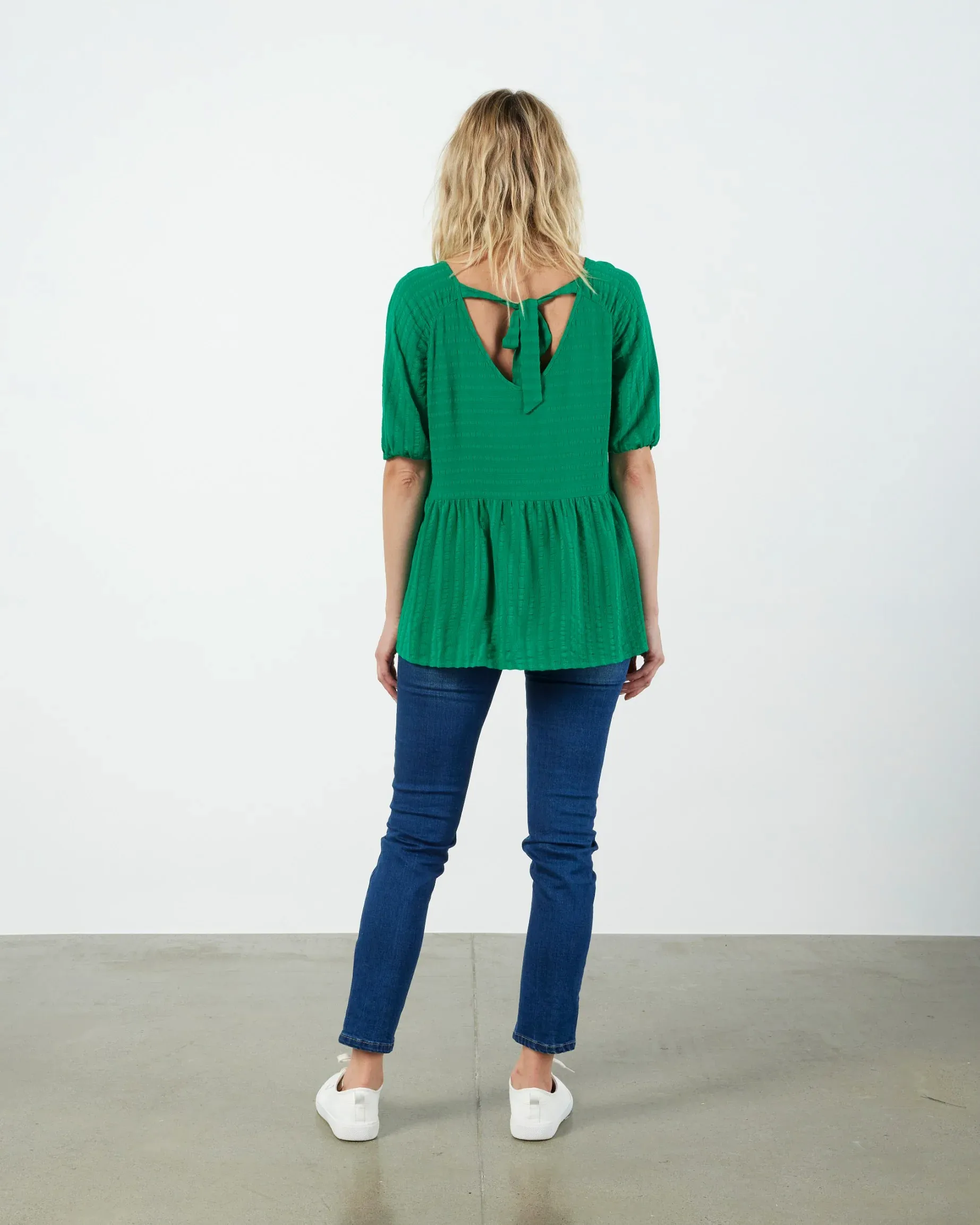 Et Alia Avery Top - Kelly Green