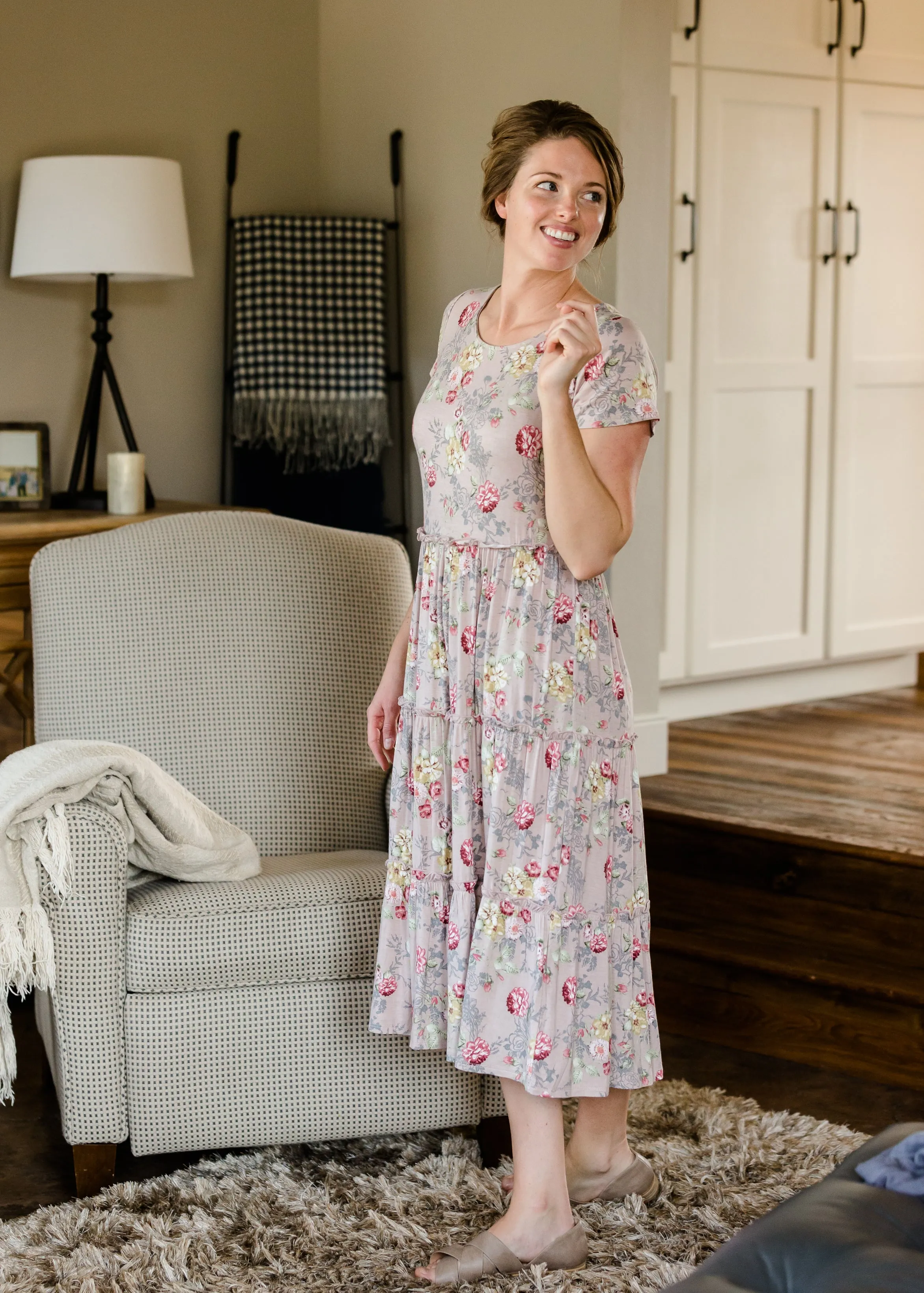 Knit Floral Tiered Midi Dress