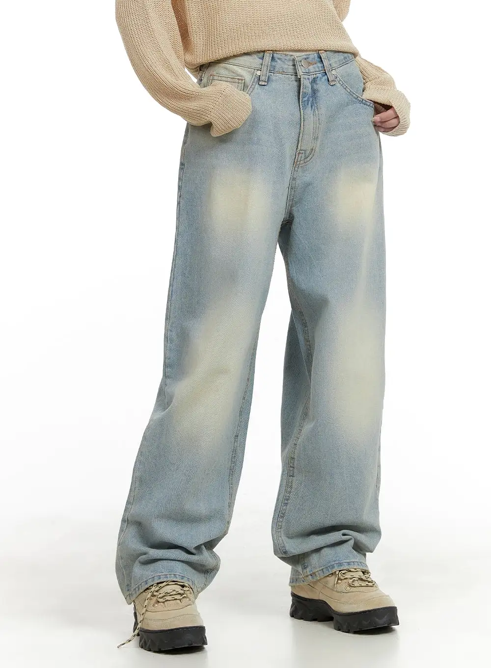 Light Washed Wide Leg Jeans CA403