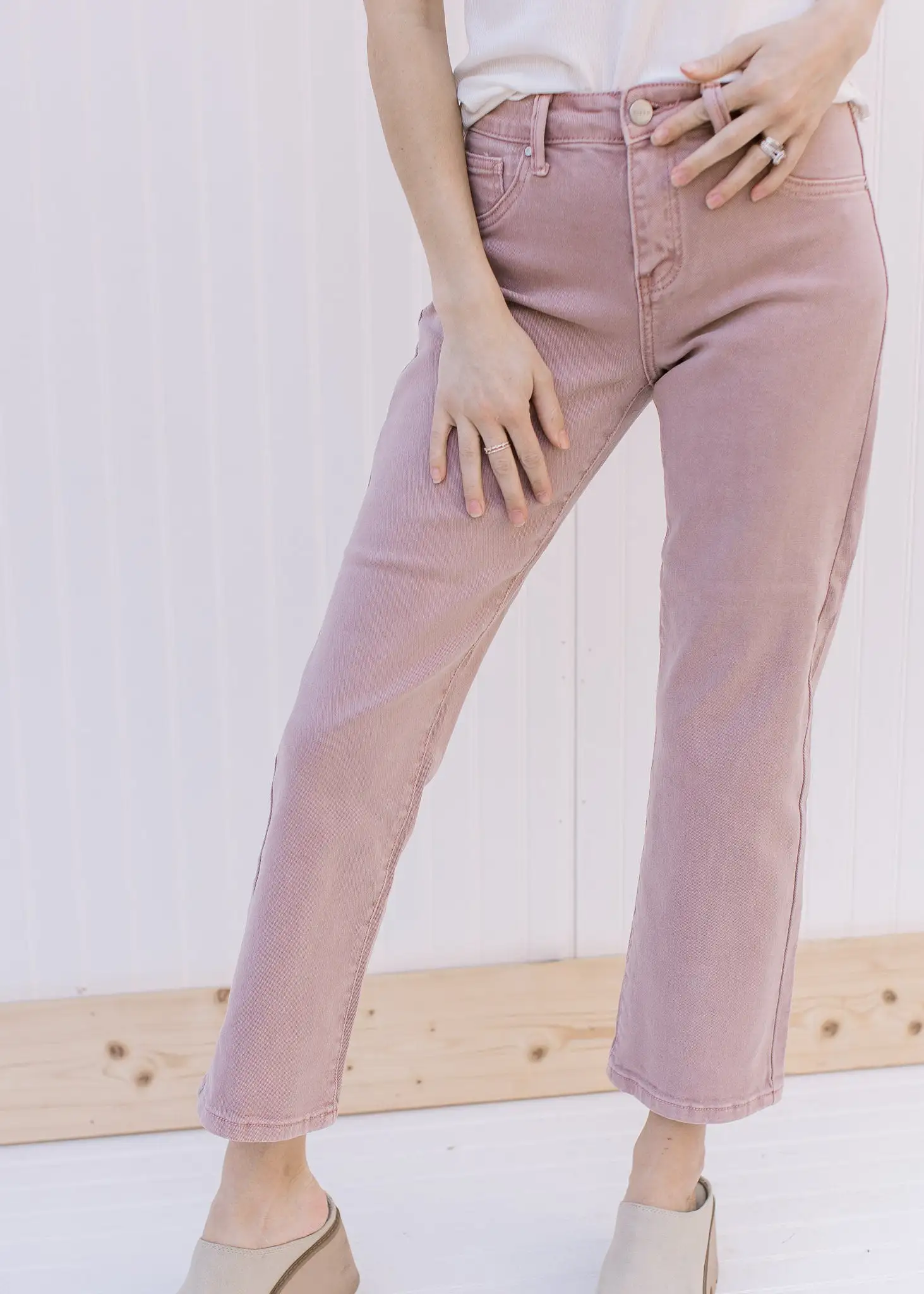 Mauve Mid Rise Cropped Jeans