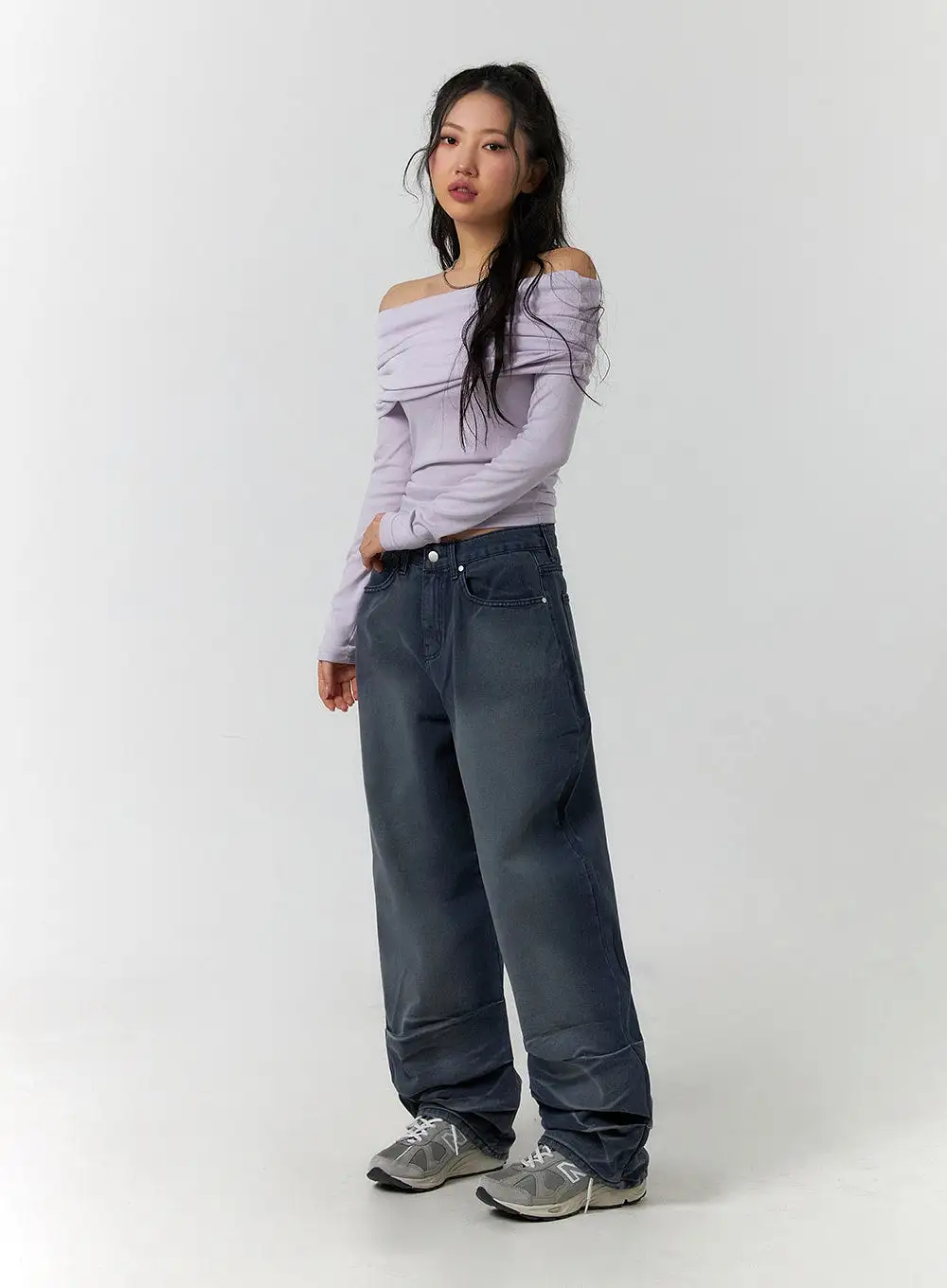 Pintuck Washed Wide Leg Jeans CF401