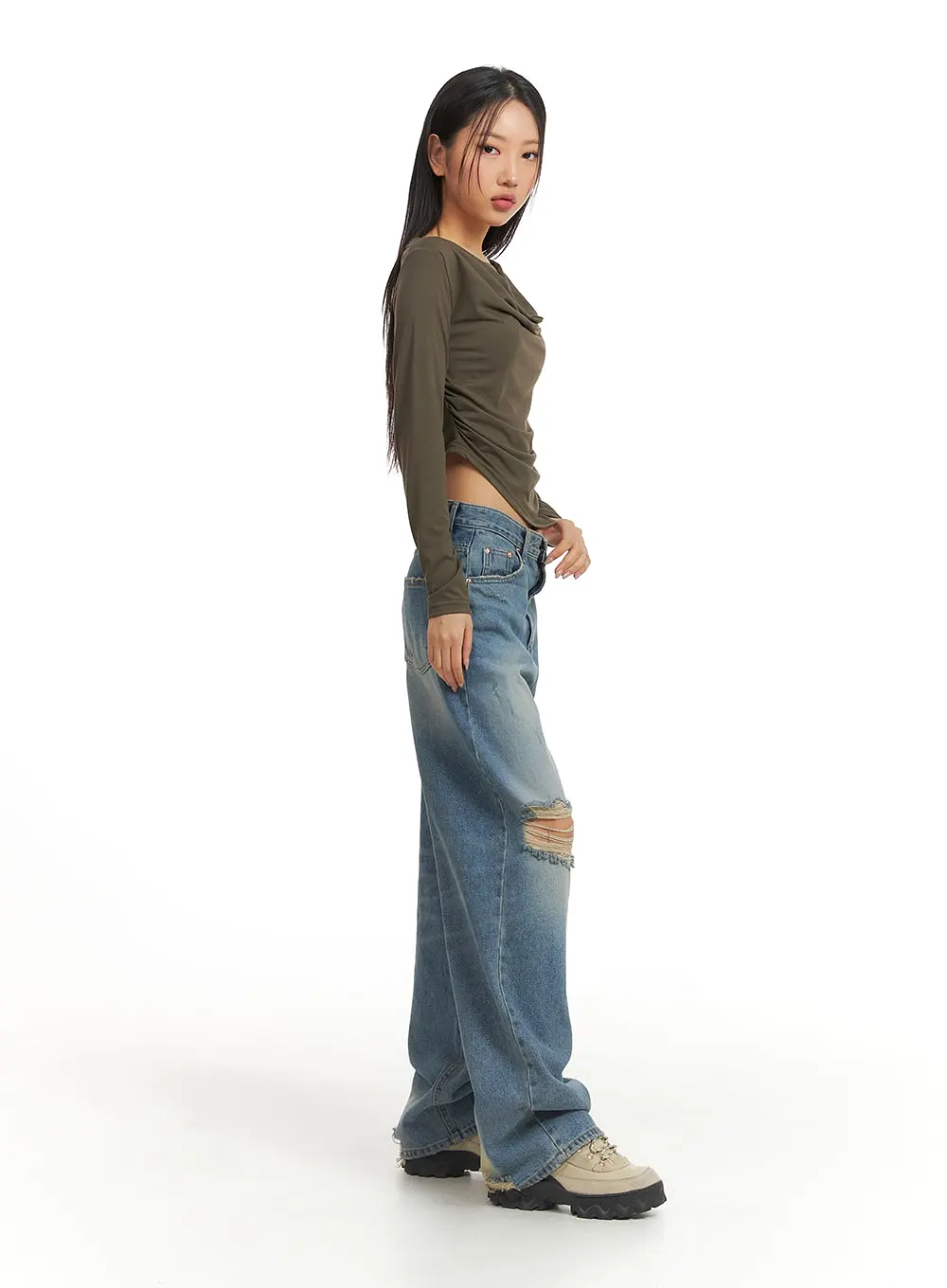 Ripped Washed Wide-Leg Jeans CJ426