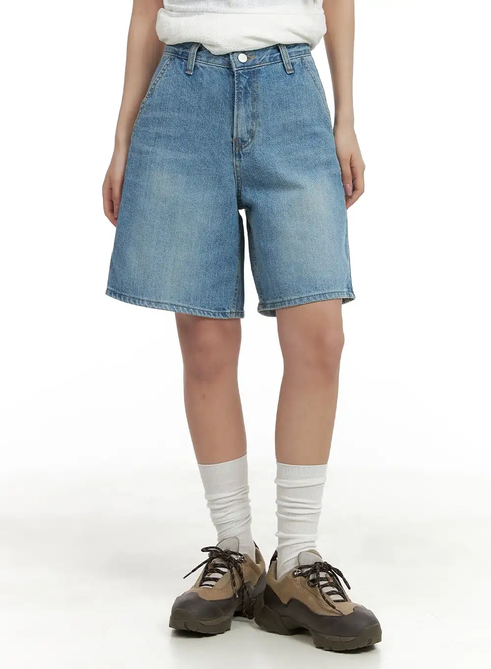 Washed Wide Leg Jorts CA409